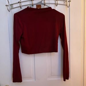 Maroon-ish/red-ish long sleeve crop top, 2 layers